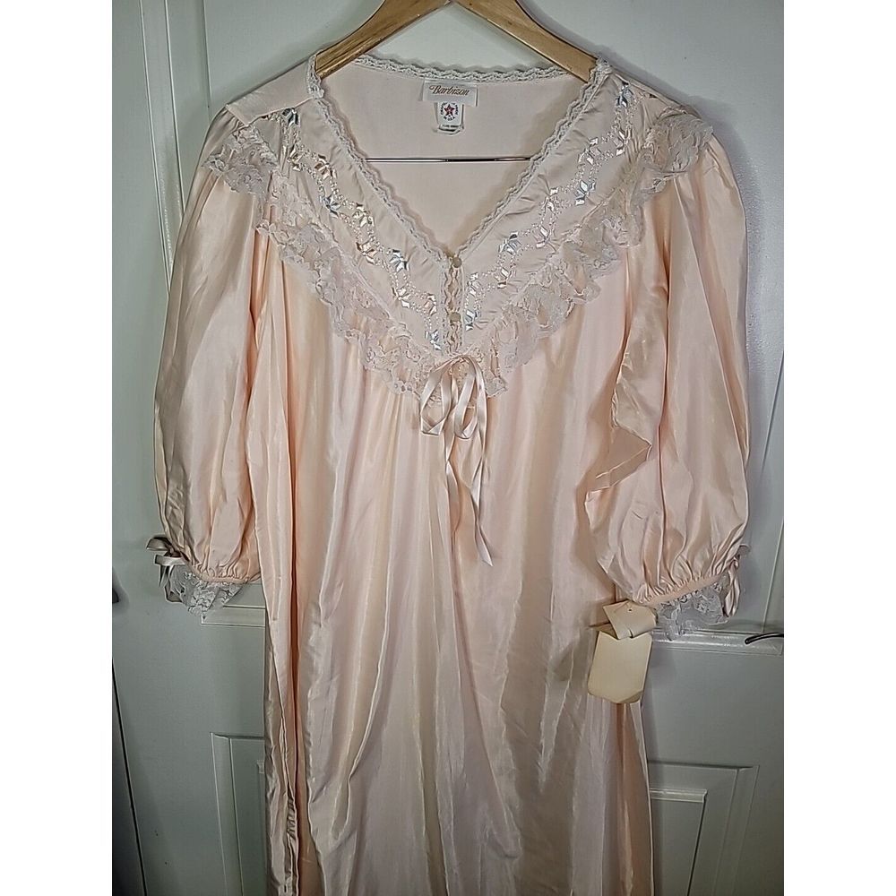 Vintage Peach Barbizon‎ Embroidered Lace Appliqué Long Nightgown XL NWT